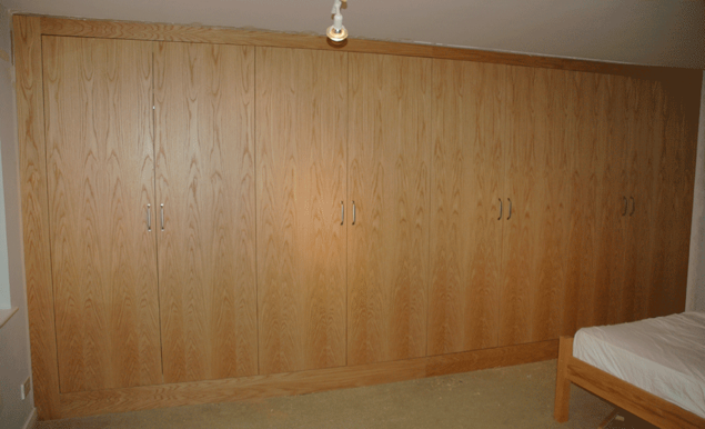 Bookmatched wardrobe doors